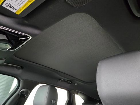 New 2026 Land Rover Range Rover Velar Dynamic SE image 11