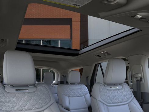 New 2026 Ford Explorer Platinum image 22