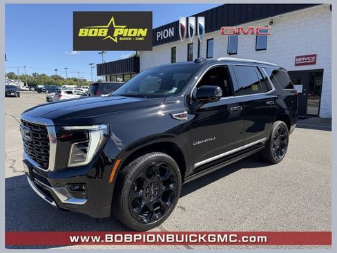 New 2026 GMC Yukon Denali w/ Denali Reserve Package AWD/4WD image 1