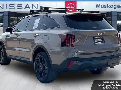 Used 2024 Kia Sorento X-Line EX AWD/4WD image 4