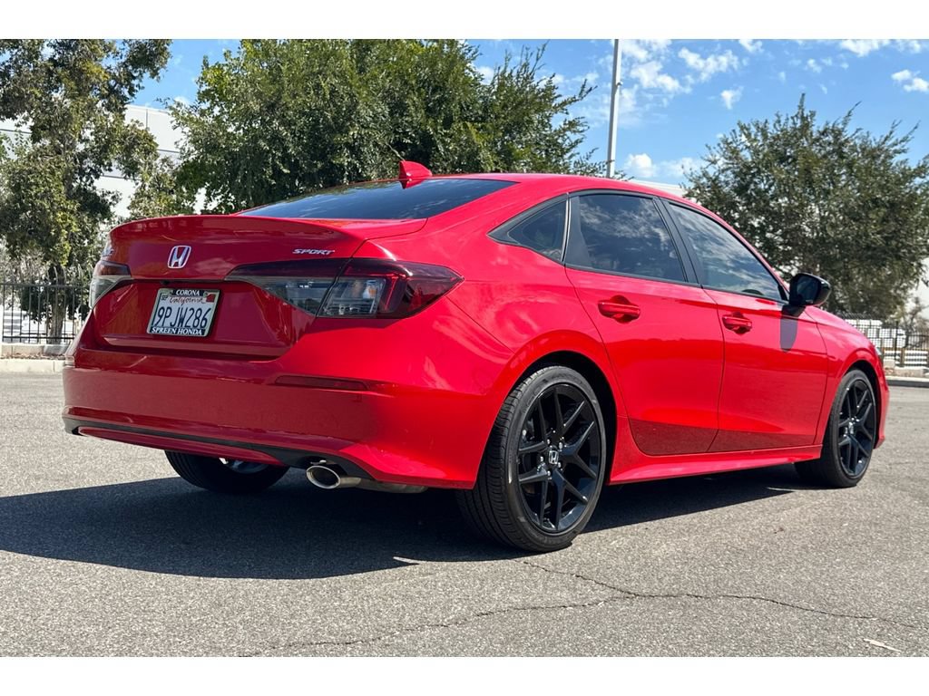 Used 2025 Honda Civic Sport image 6
