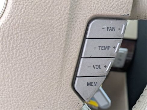 Used 2005 Lincoln Aviator 2WD image 27