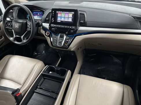 Used 2024 Honda Odyssey Touring image 11