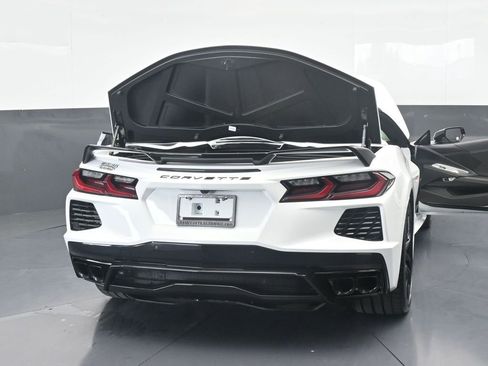 Used 2024 Chevrolet Corvette Stingray Convertible w/ Z51 Performance Package image 70