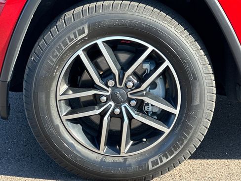 Used 2019 Jeep Grand Cherokee Trailhawk w/ Trailhawk Luxury Group image 25