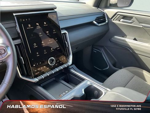 Certified 2025 GMC Acadia Elevation image 26