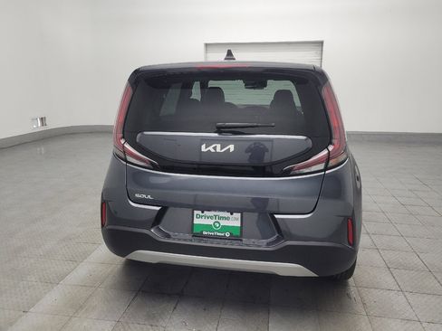 Used 2025 Kia Soul LX w/ LX Technology Package image 7