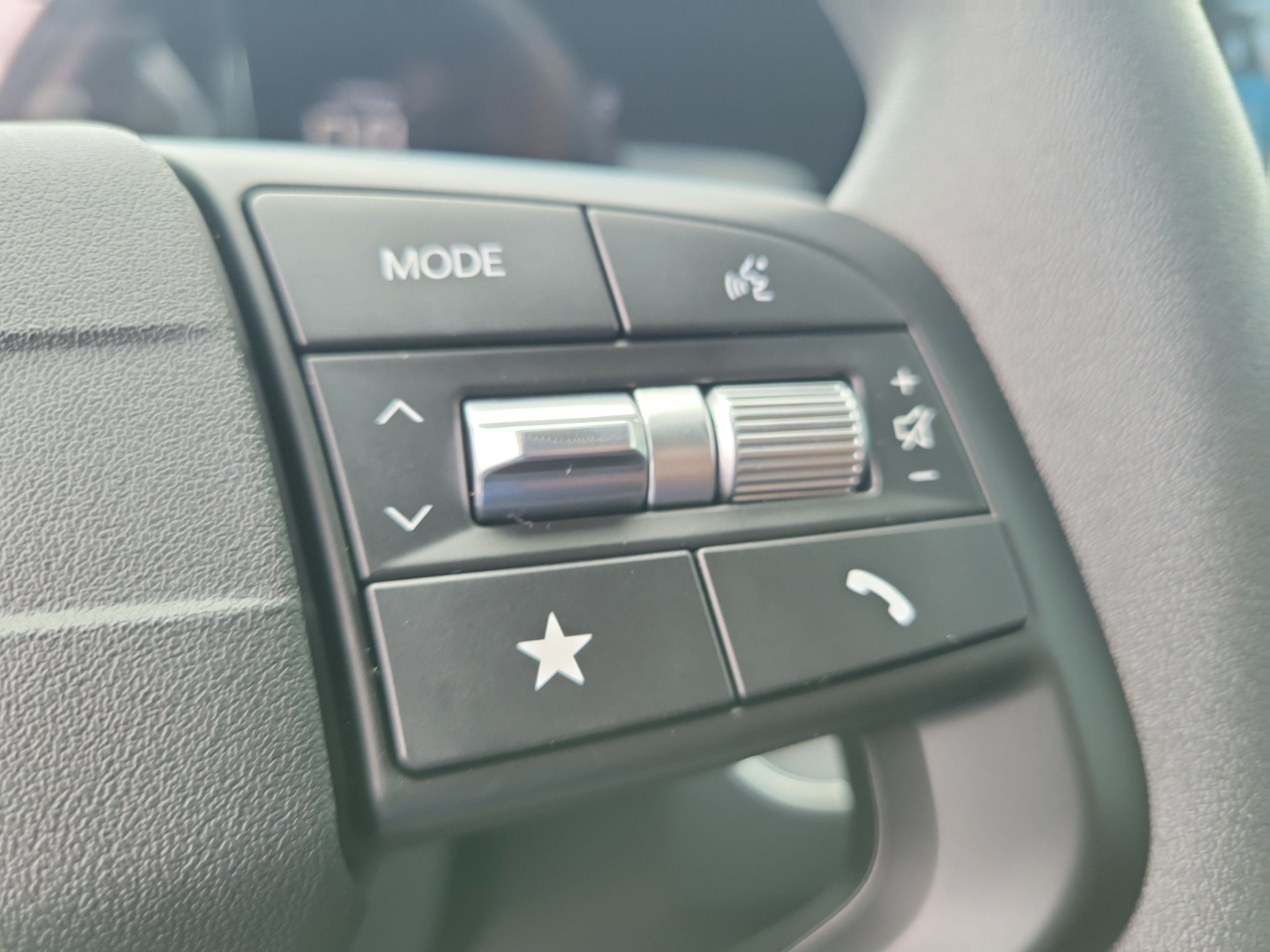 New 2026 Kia K4 FWD image 24