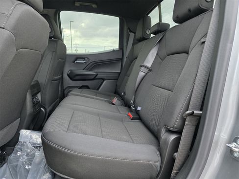 New 2026 Chevrolet Colorado LT image 16