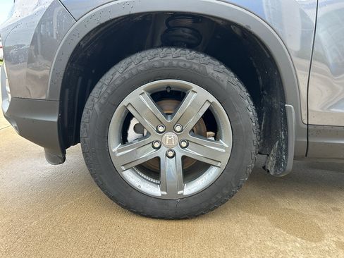 Used 2023 Honda Ridgeline RTL-E image 12