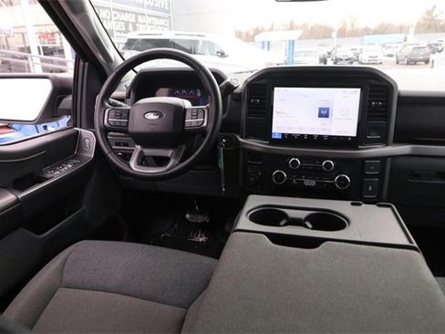 Certified 2025 Ford F150 XLT w/ Equipment Group 301A Standard image 19