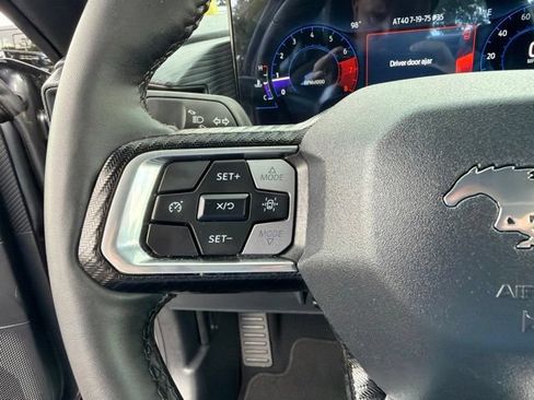 Used 2025 Ford Mustang Coupe RWD image 16