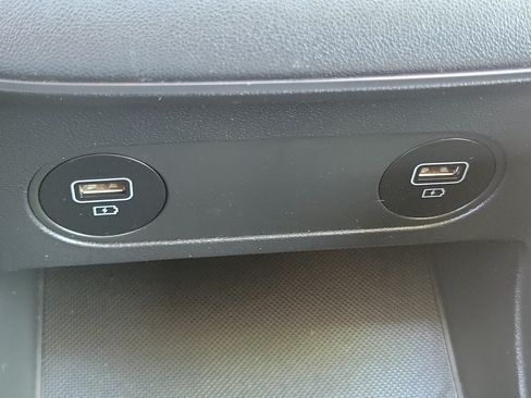 Certified 2024 Hyundai Ioniq 5 SE RWD image 17