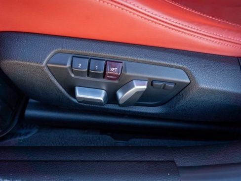 Used 2018 BMW M3 image 18