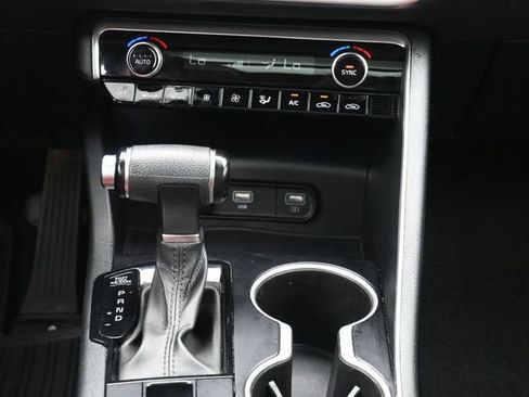 Used 2021 Kia K5 GT-Line AWD/4WD image 22