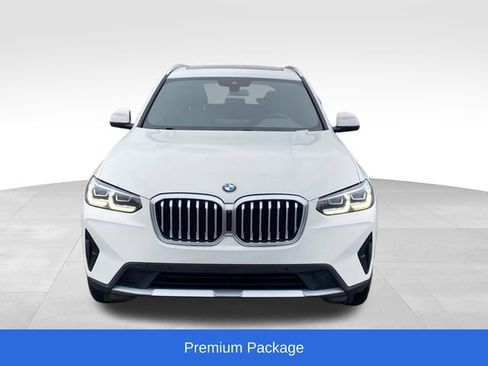 Used 2024 BMW X3 xDrive30i AWD/4WD image 2