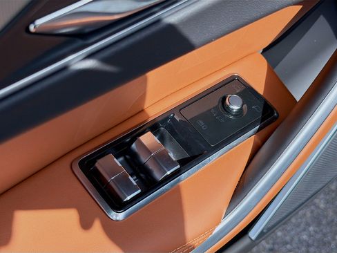 New 2026 Jaguar F-PACE R-Dynamic S AWD/4WD image 23