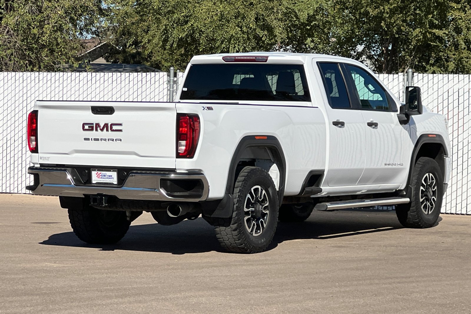 Used 2020 GMC Sierra 3500 4x4 Double Cab w/ Convenience Package image 4