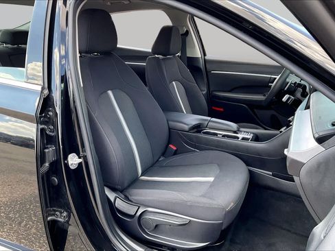 Used 2025 Hyundai Sonata SEL FWD image 9