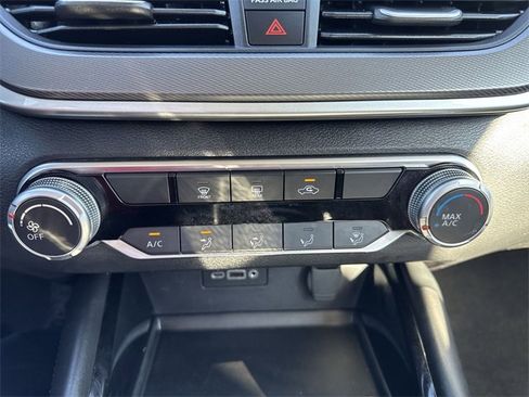 Used 2023 Nissan Altima 2.5 SR image 20