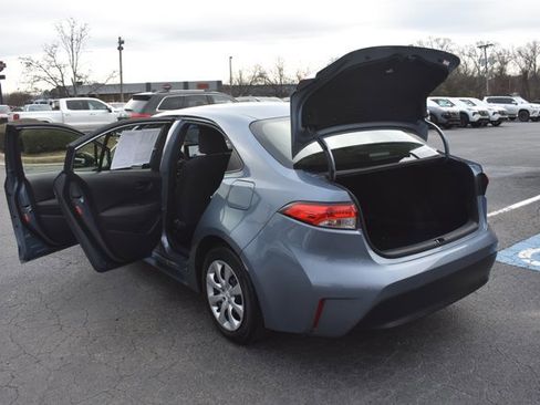 Used 2024 Toyota Corolla LE image 16