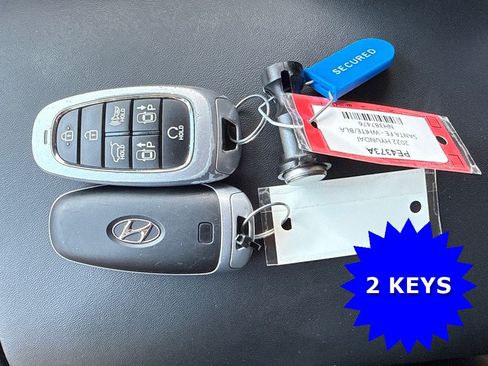 Used 2022 Hyundai Santa Fe Limited w/ Cargo Package AWD/4WD image 4