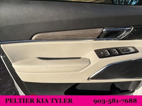 Used 2020 Kia Telluride SX w/ Towing Package image 16