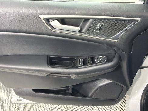 Used 2019 Ford Edge SEL w/ Equipment Group 201A AWD/4WD image 10