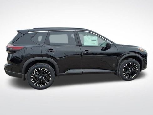 New 2026 Nissan Rogue SV image 8