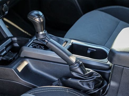 Used 2020 Toyota Tacoma SR5 image 19