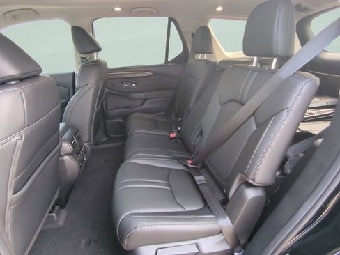New 2026 Honda Pilot Touring image 13