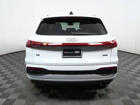 Certified 2025 Audi Q5 Premium w/ Convenience Package image 26
