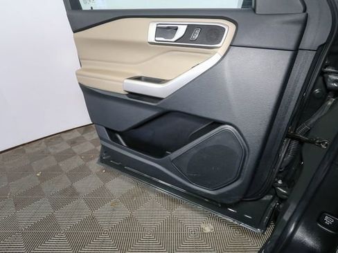 Used 2023 Ford Explorer XLT w/ Equipment Group 202A AWD/4WD image 36