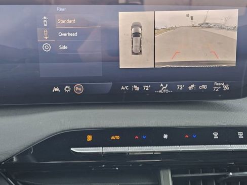 Used 2025 Buick Enclave Sport Touring image 17