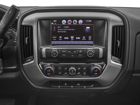 Used 2017 GMC Sierra 2500 SLE w/ HD SLE Preferred Plus Package AWD/4WD image 7