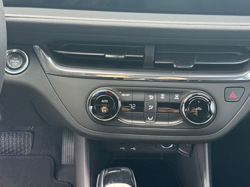 New 2026 Buick Envista Preferred w/ Advanced Safety Package FWD image 23