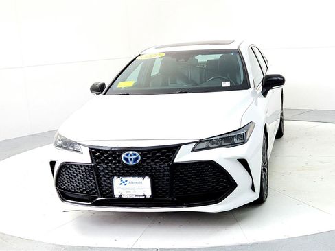 Certified 2020 Toyota Avalon XSE image 8