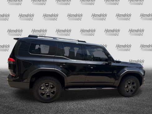 Used 2024 Lexus GX 550 AWD/4WD image 11
