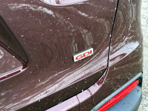 Used 2017 Kia Sorento LX image 10