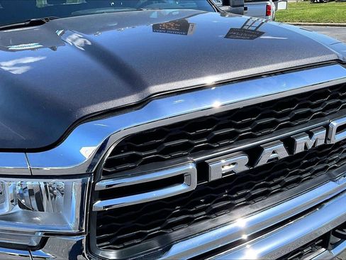 Used 2024 RAM 2500 Tradesman w/ Chrome Appearance Group AWD/4WD image 29