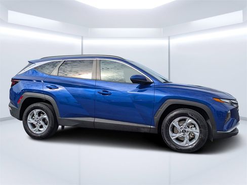 Used 2024 Hyundai Tucson SEL image 2