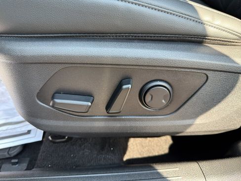 Used 2023 Kia Sportage X-Line w/ X-Line Premium Package AWD/4WD image 19