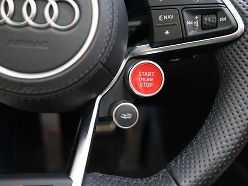 Used 2022 Audi R8 V10 w/ Carbon Exterior Package image 56