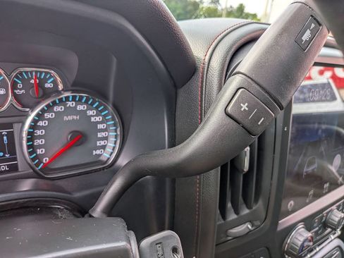 Used 2017 GMC Sierra 1500 SLT AWD/4WD image 20