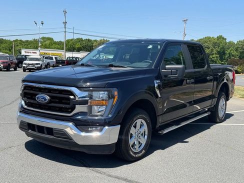 Used 2023 Ford F150 XLT image 8
