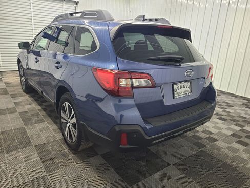 Used 2019 Subaru Outback 2.5i Limited AWD/4WD image 10