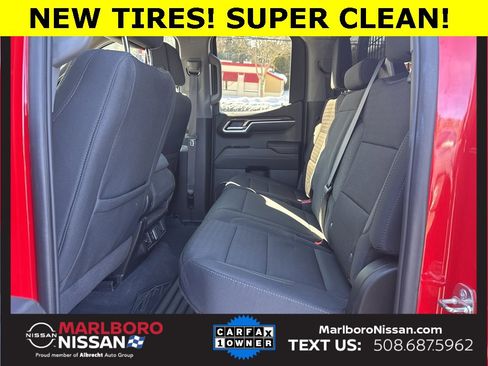 Used 2024 Chevrolet Silverado 1500 LT image 15