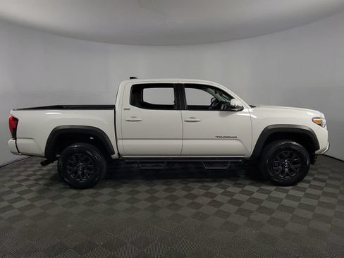 Used 2023 Toyota Tacoma SR5 w/ Technology Package RWD image 10