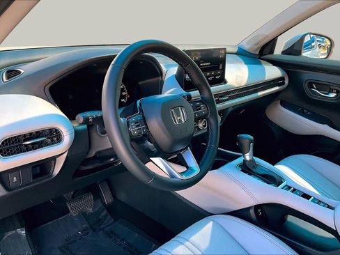 Used 2027 Honda HR-V EX-L image 18