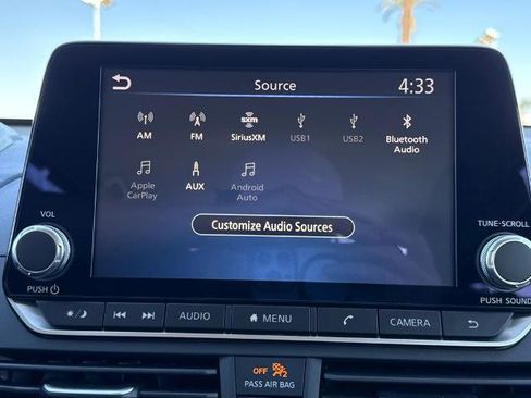 Certified 2025 Nissan Altima 2.5 S FWD image 28